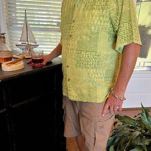 Tommy Bahama, Relax Fit, Short Sleeve, Silk, Button Down Shirt, Size: XL